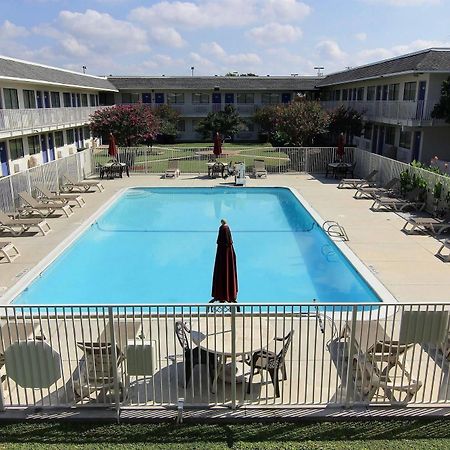 Motel 6-Austin, Tx - North Exterior photo